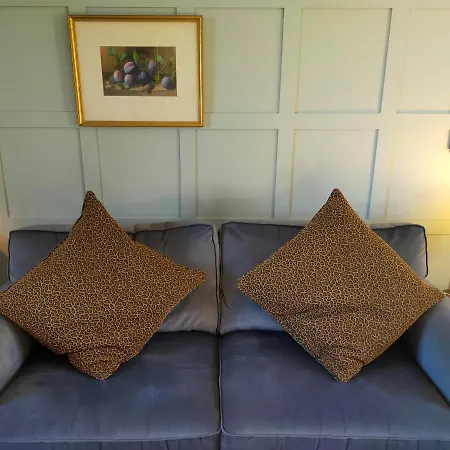 High Ground Cottage, Holiday home